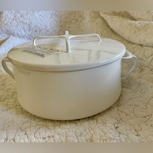 NWT Dansk White Enamel 4.37 Qt Casserole